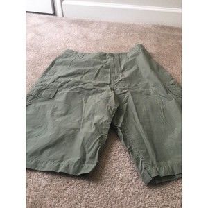 Levis Men's Green Cargo Shorts Pockets Size 34